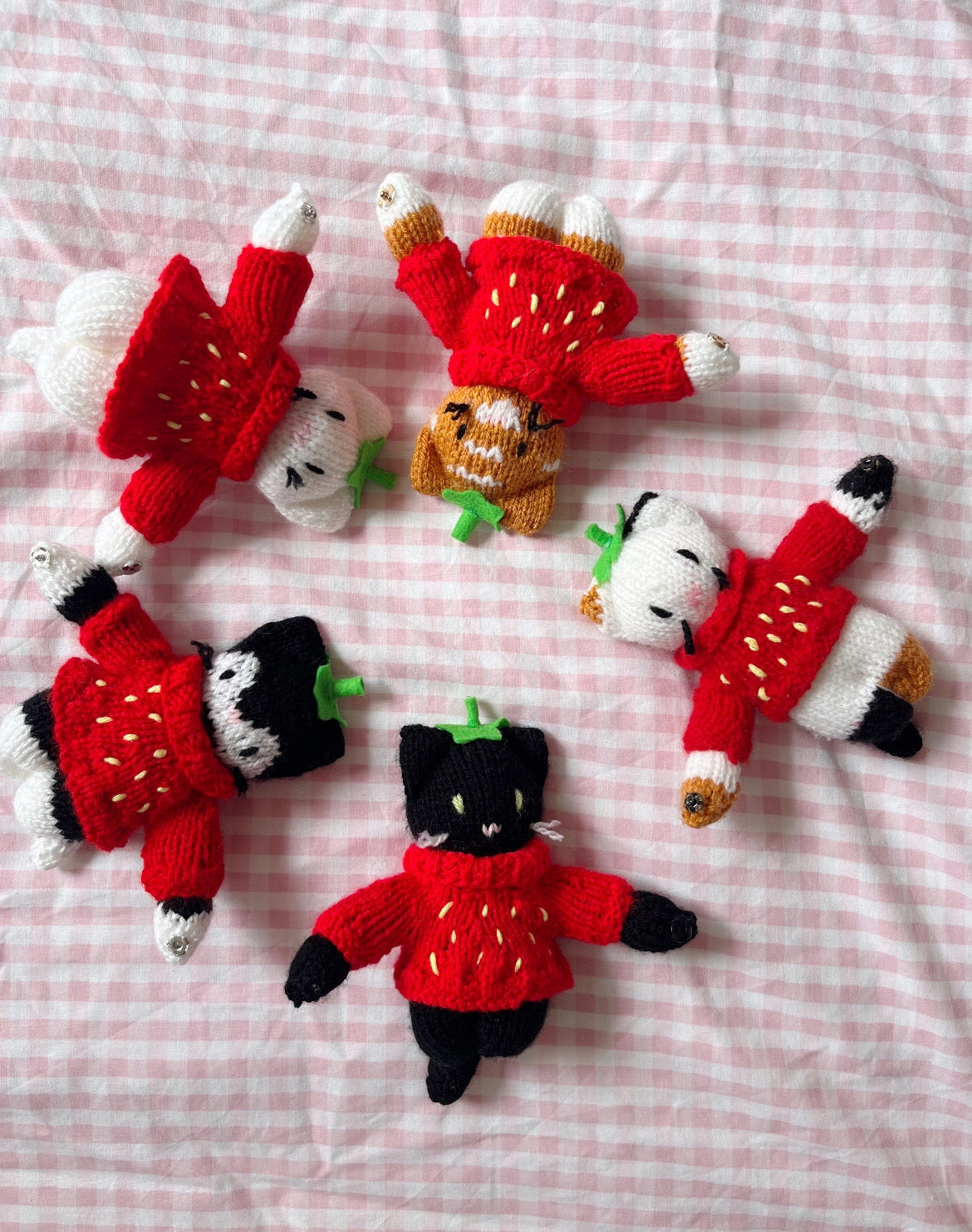 Strawberry Kitty Bagcharm
